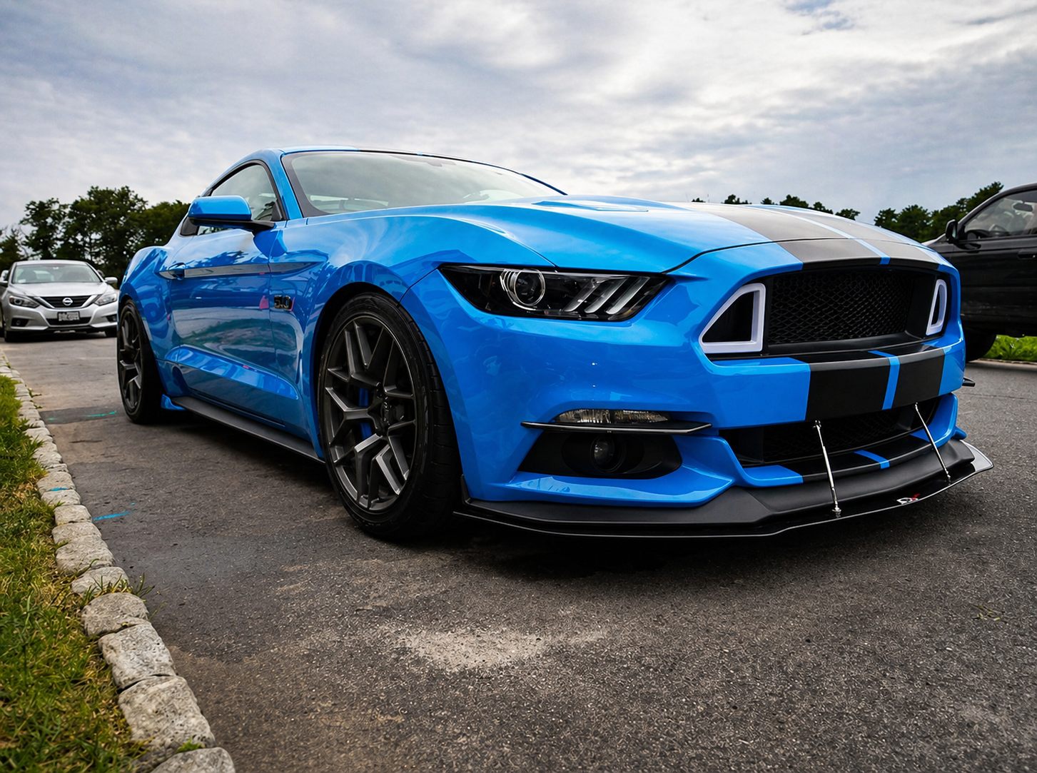 Blue Mustang with custom automotive finish