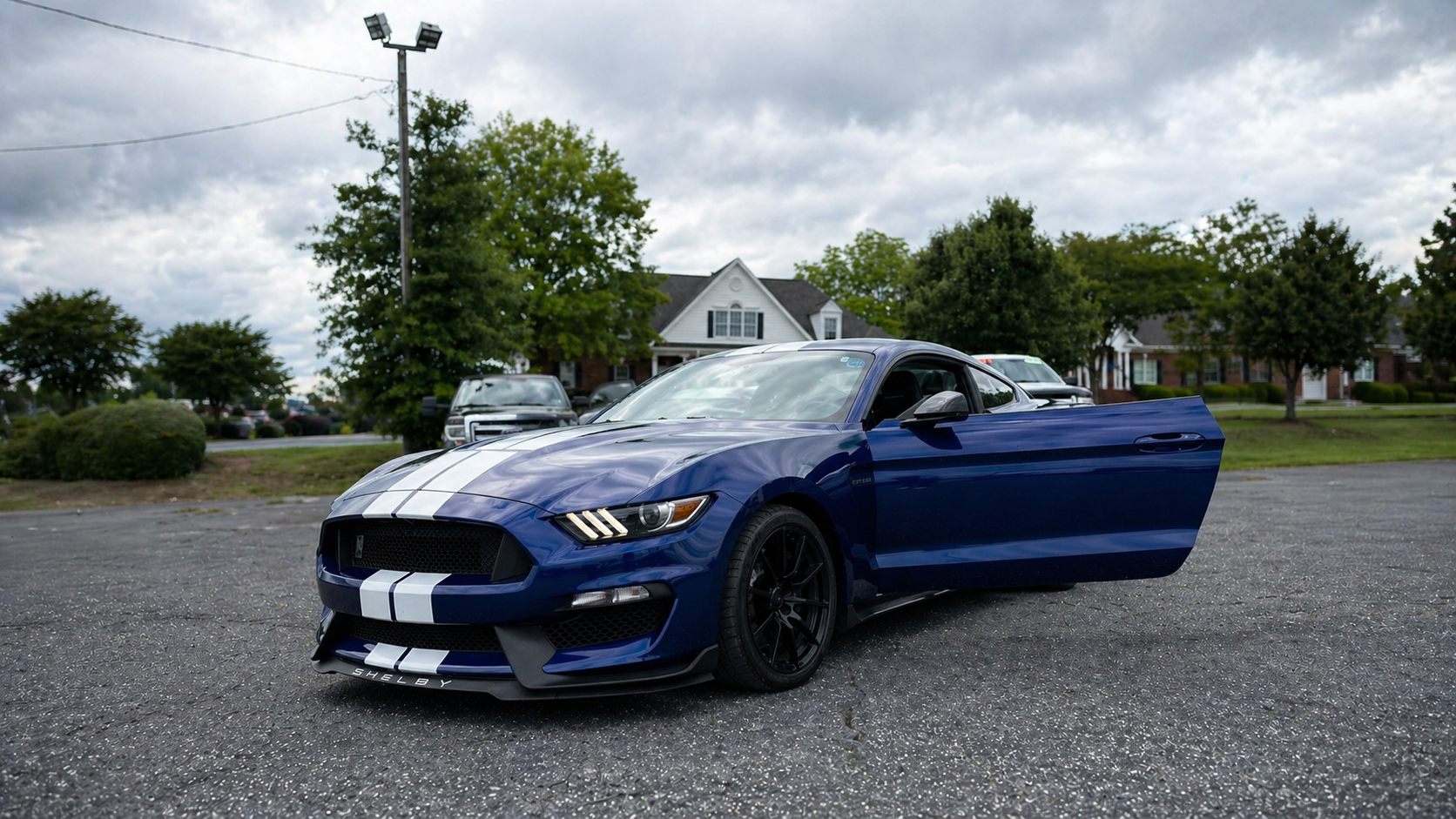Blue Shelby GT350 custom finish