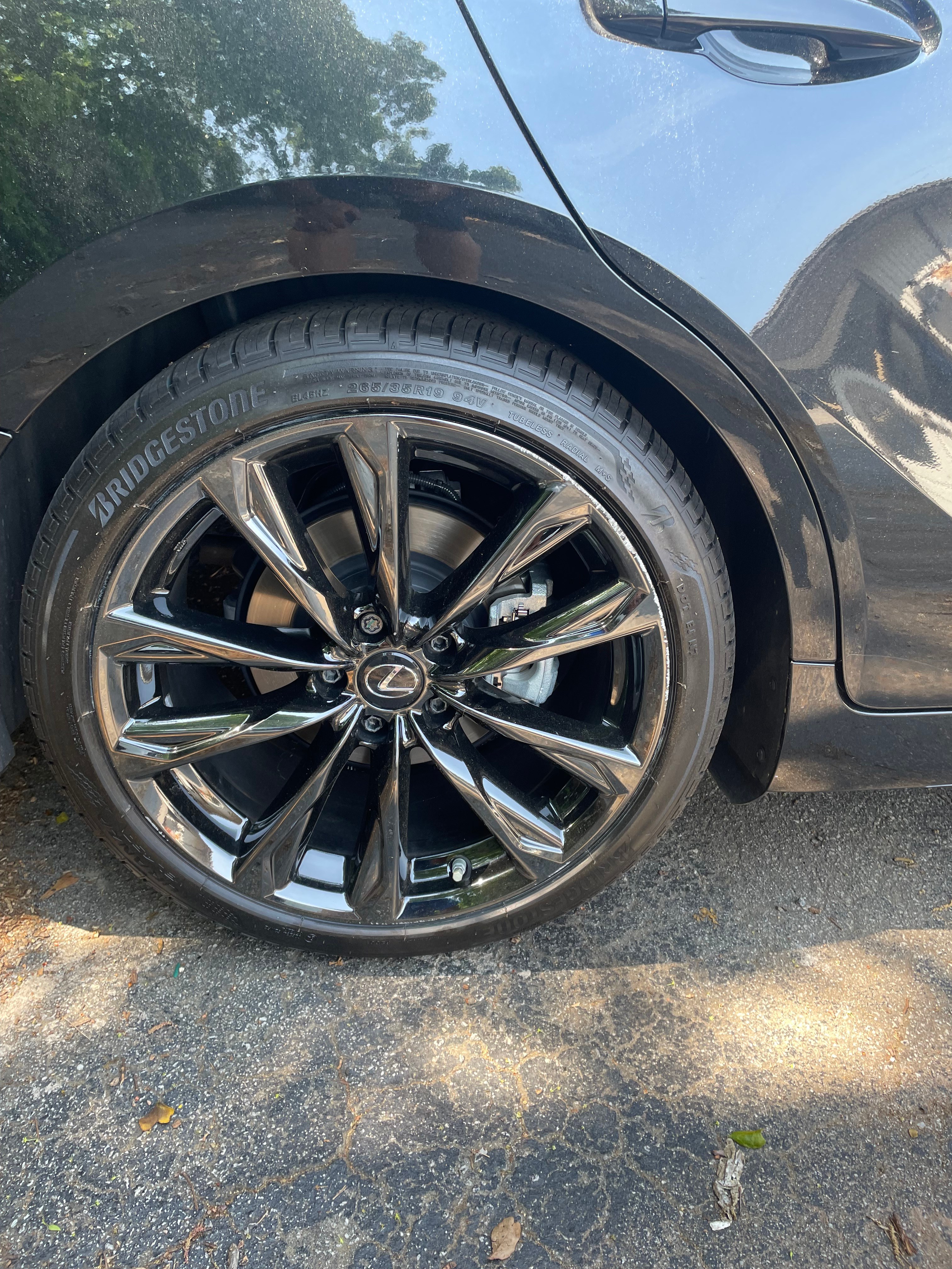 Lexus wheel repair and refinish detail